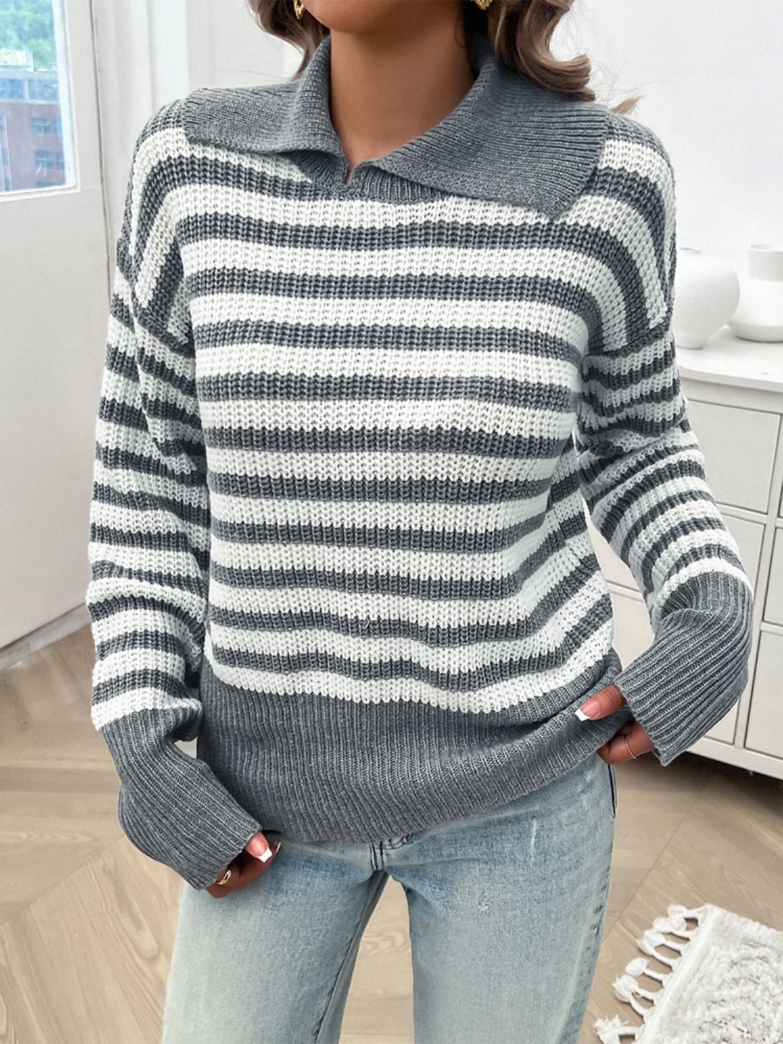 Suéter de manga larga con cuello alto y rayas Devine