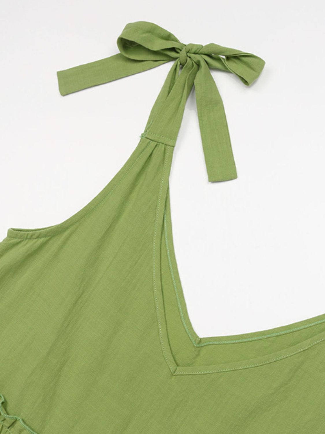 Vestido sin mangas con escote en V y volantes escalonados Perfee