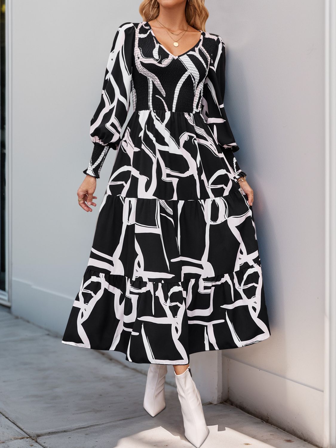 Vestido midi de manga larga con estampado fruncido Perfee