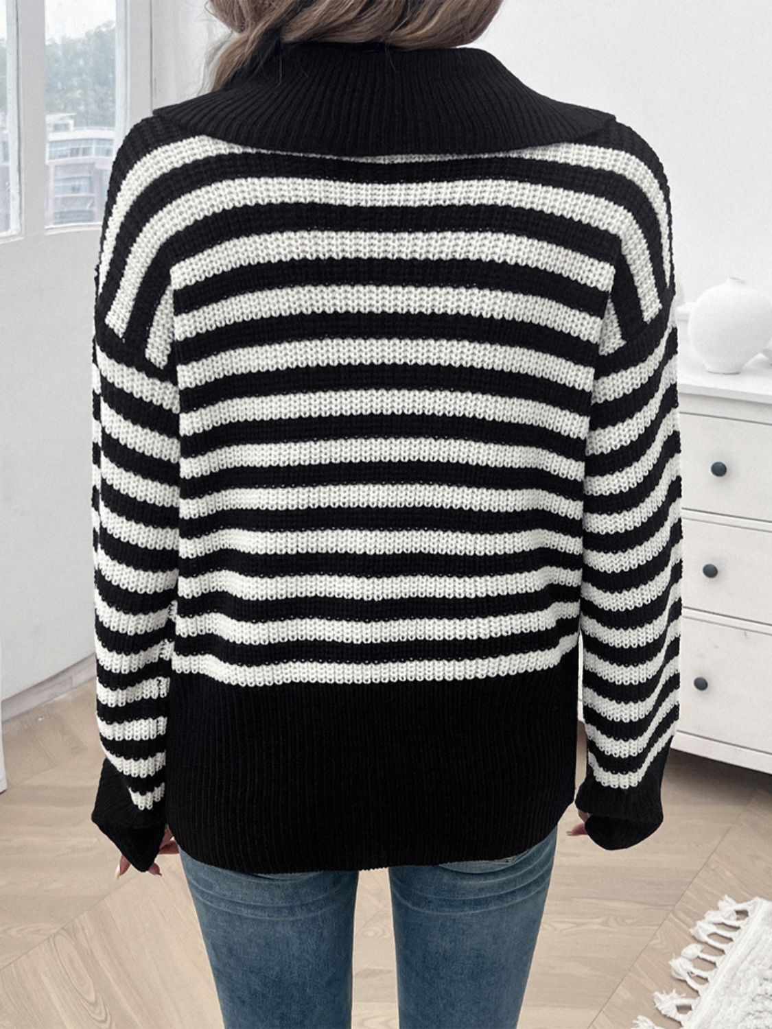 Suéter de manga larga con cuello alto y rayas Devine