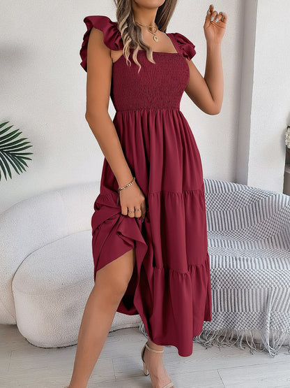 Vestido midi con escote cuadrado fruncido y mangas cortas