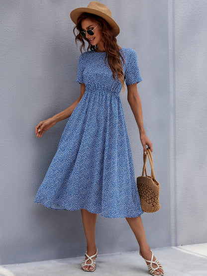 Vestido midi de manga corta con cuello redondo y estampado de miel