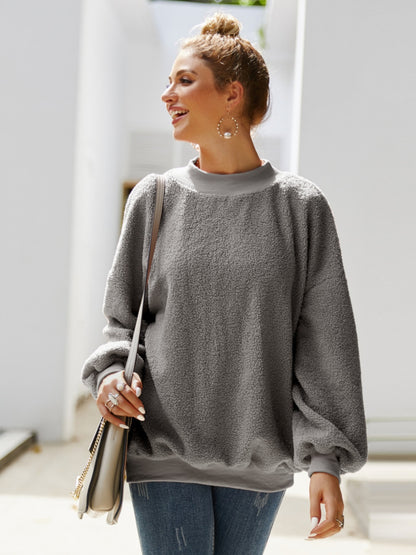 Sudadera con cuello alto y hombros caídos de Ivy Lane