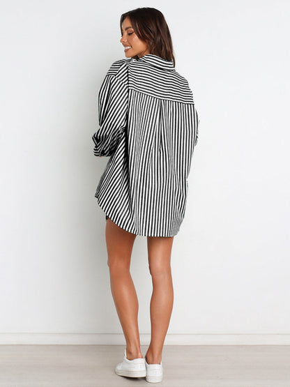 Conjunto de camisa y pantalones cortos a rayas con hombros caídos