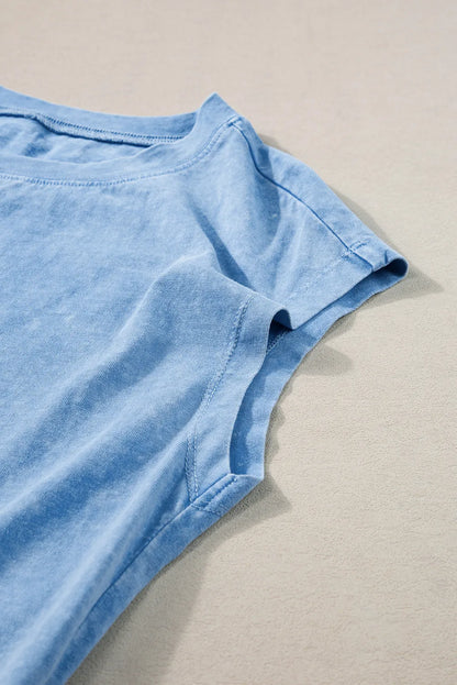 Conjunto de camiseta y pantalones cortos de manga corta con cuello redondo